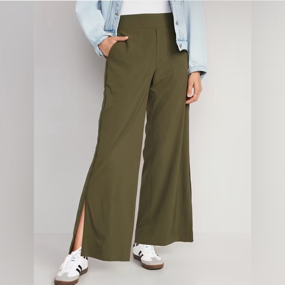 Old Navy Stretch Tech Split Hem Pants